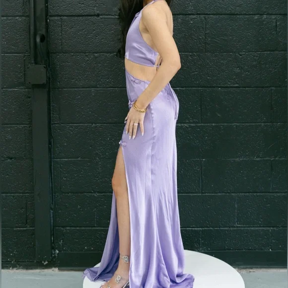 Sau Lee Salome Gown In Purple Satin High Slit Bow Halter Dress Size 4 - Picture 9 of 10
